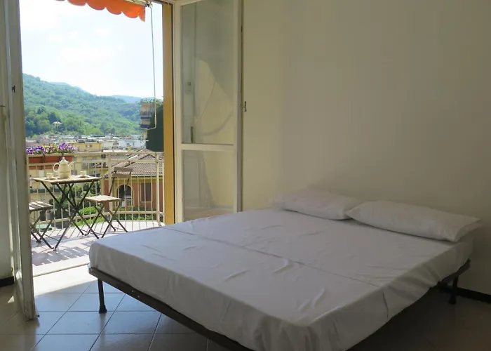 House Of Jane-2 Free Private Parkings -